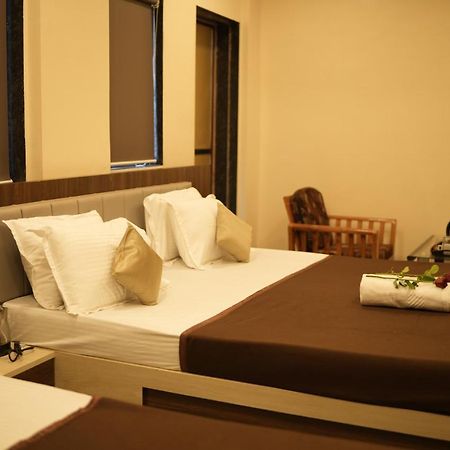 Hotel Sitara Inn Ratnāgiri Dış mekan fotoğraf