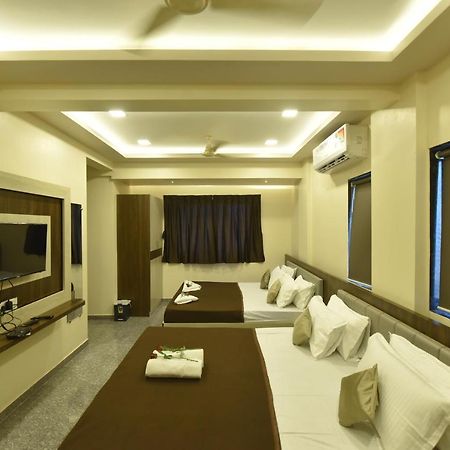 Hotel Sitara Inn Ratnāgiri Dış mekan fotoğraf