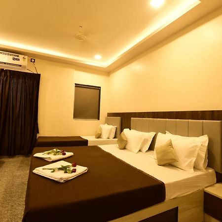 Hotel Sitara Inn Ratnāgiri Dış mekan fotoğraf