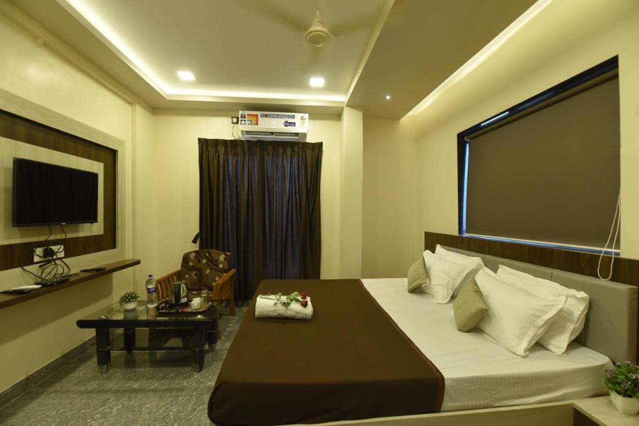 Hotel Sitara Inn Ratnāgiri Dış mekan fotoğraf