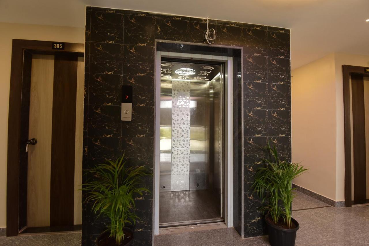 Hotel Sitara Inn Ratnāgiri Dış mekan fotoğraf